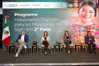 Lanzan segunda fase del Programa de Habilidades Digitales para Mexicanas del Siglo XXI