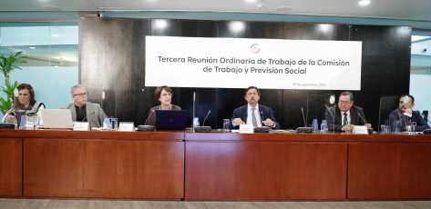 Aprueban reformas a LFT para ampliar derecho de vacaciones de 6 a 12 días Aprueban reformas a LFT para ampliar derecho de vacaciones de 6 a 12 días