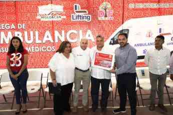 Cotemar y Lifting entregan ambulancia en Moloacn, Veracruz