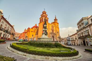 CFE inaugura lactario y ludoteca en Irapuato, Guanajuato