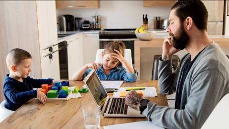 Flexibilidad laboral es primordial para padres trabajadores