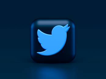 Promueve Twitter comunidad para madres trabajadoras 