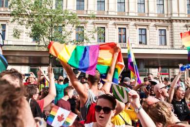Empleados sealan falta de acciones de su empresa en el Da Internacional del Orgullo LGTBQ+