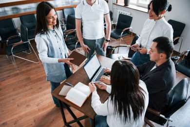 Descubre nuevas habilidades para elevar tu perfil profesional y ofrecer valor tangible 