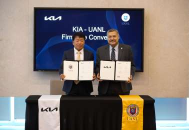 Kia Mxico y UANL firman convenio para impulsar la formacin de talento universitario