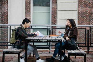 Conoce las habilidades exigidas por la IA: lo que las empresas ya buscan en el talento joven