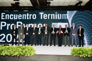 Ternium reconoce a empresarios que son parte de su cadena de valor
